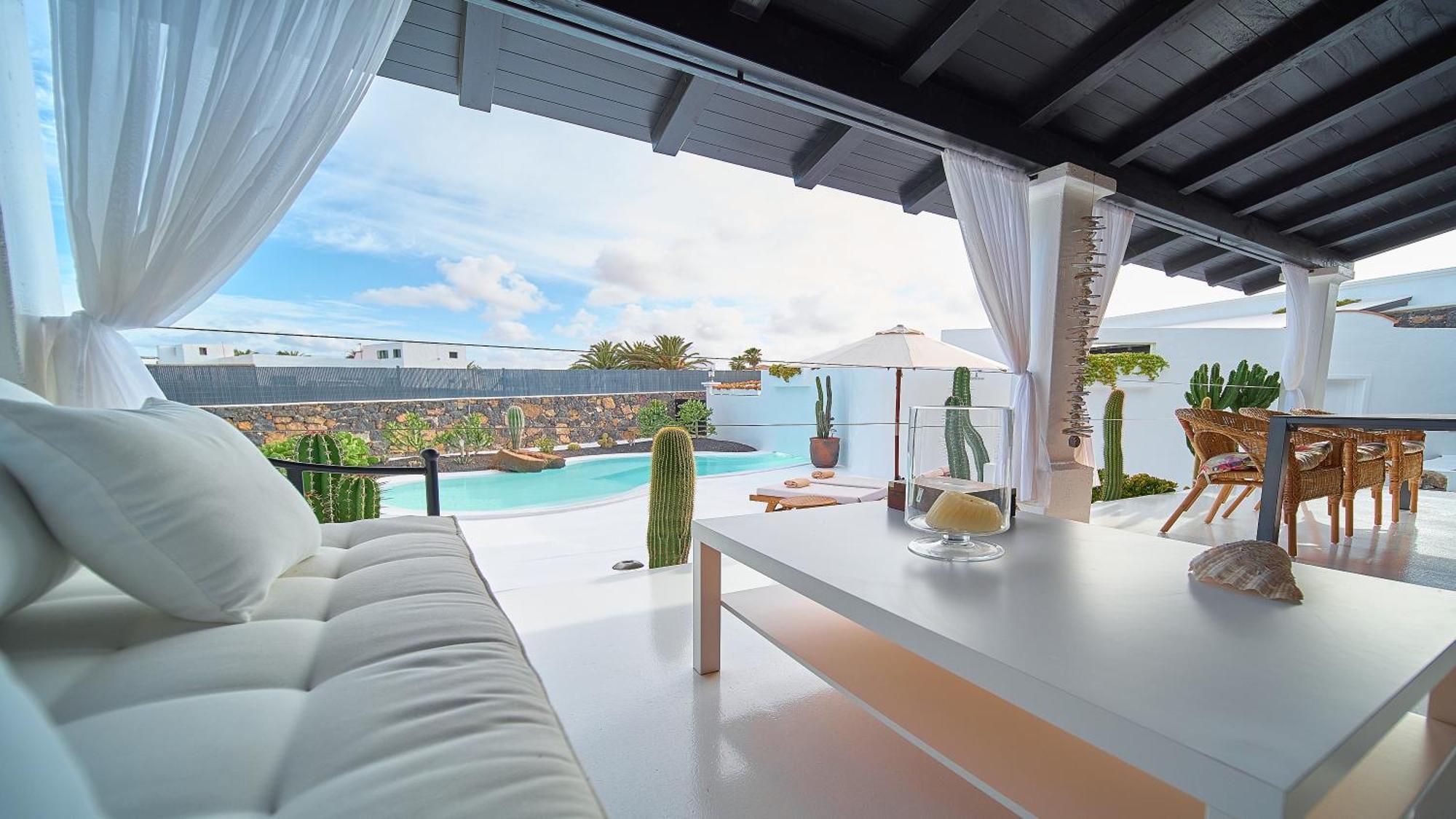 Unique Homes - Only Adults Villa
