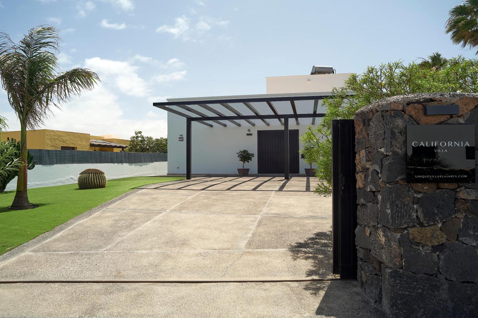 Unique Homes - Only Adults Villa *